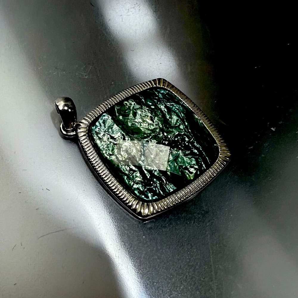 Green and Silver Diamonds Shaped Pendant
